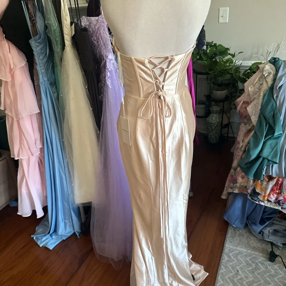 NWT Strapless Pink-Champagne Stretch Satin Evening Gown with gold sparkle detail - Picture 5 of 6